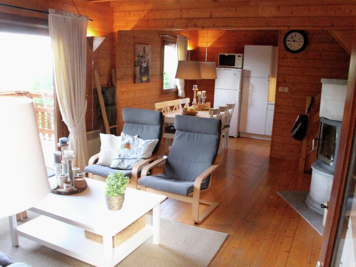 Comfortable Holiday Home Near The Lake Beaulieu  Екстериор снимка